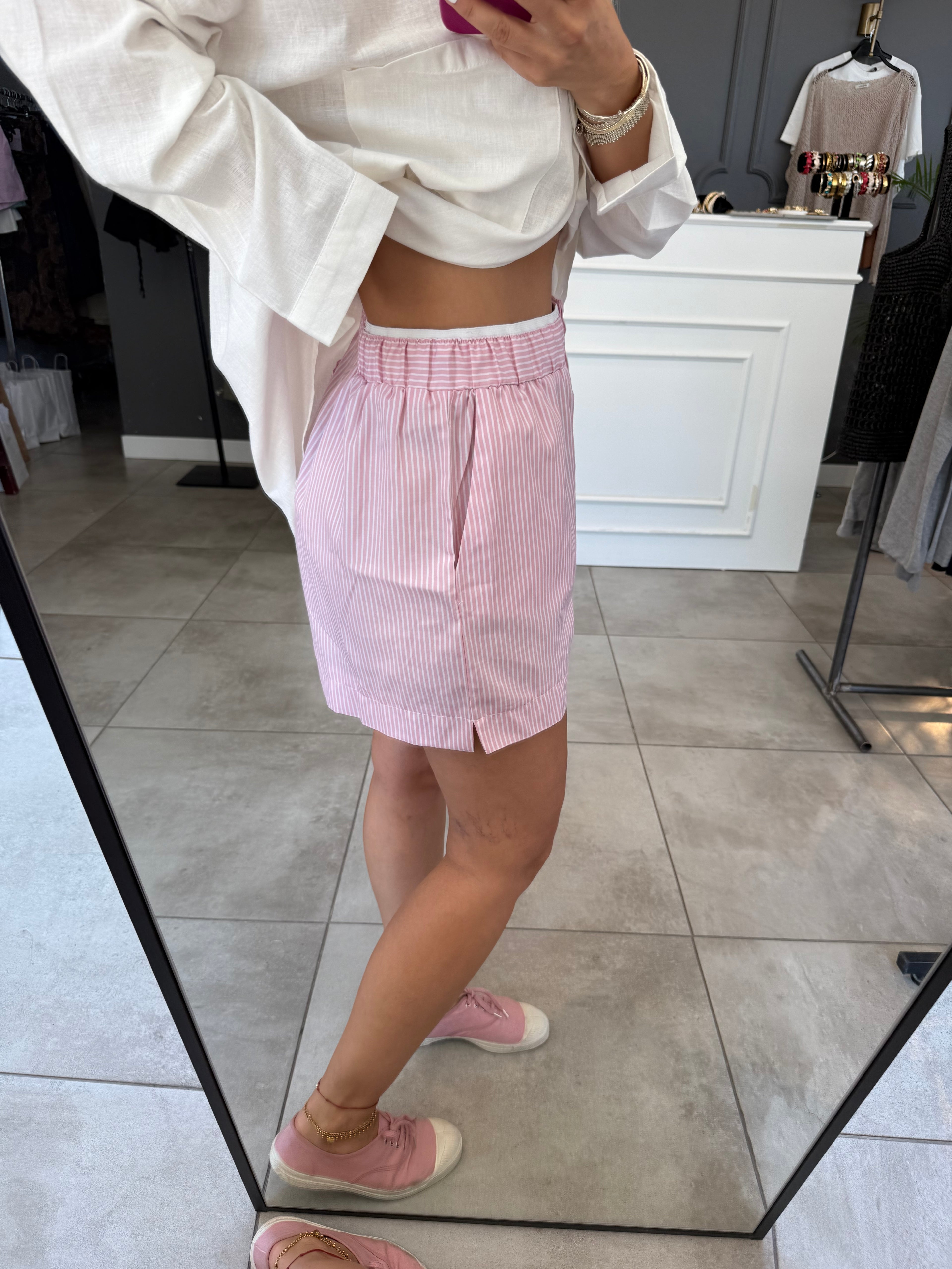 Çizgili pembe boxer şort